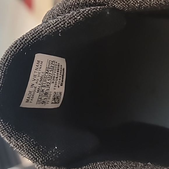 REEBOX Black/White Reebok US Size 9.5 Code 320FV0264 Men Blk/Wht - Picture 7 of 9